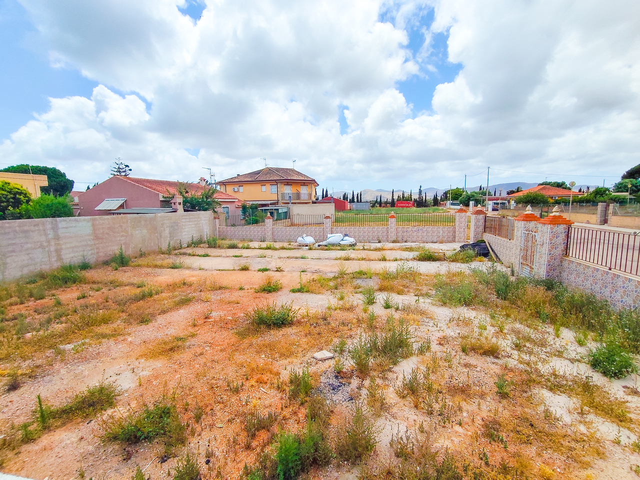 Pool area in land for sale in Los Urrutias