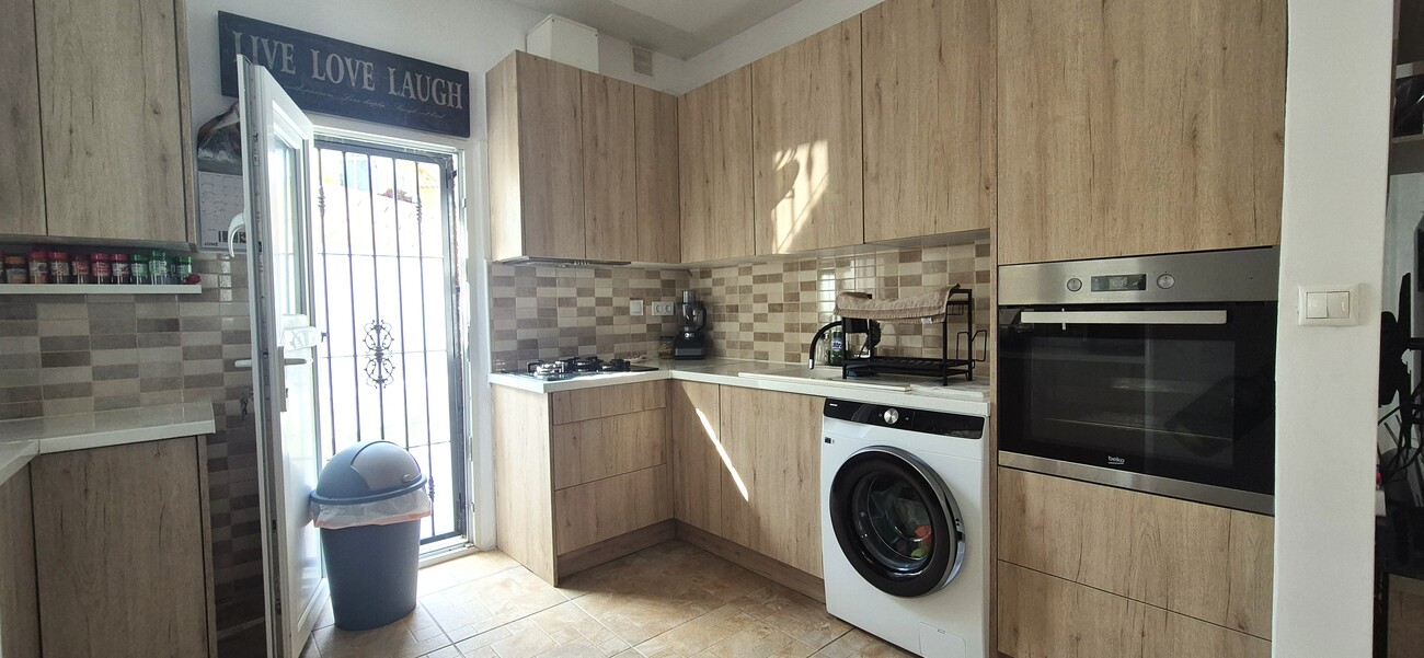 Dining area in bungalow for sale in Blue Lagoon