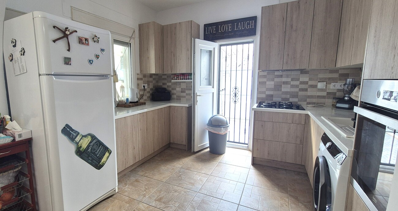 Bedroom in bungalow for sale in Blue Lagoon