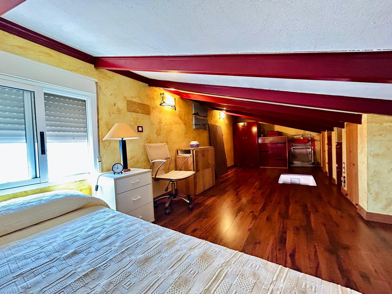 Master bedroom in apartment for sale in Torrevieja