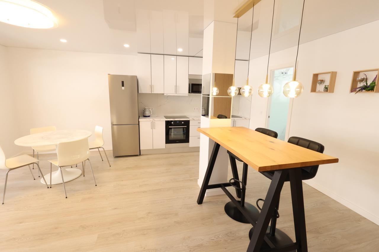 Pool area in apartment for sale in Torrevieja