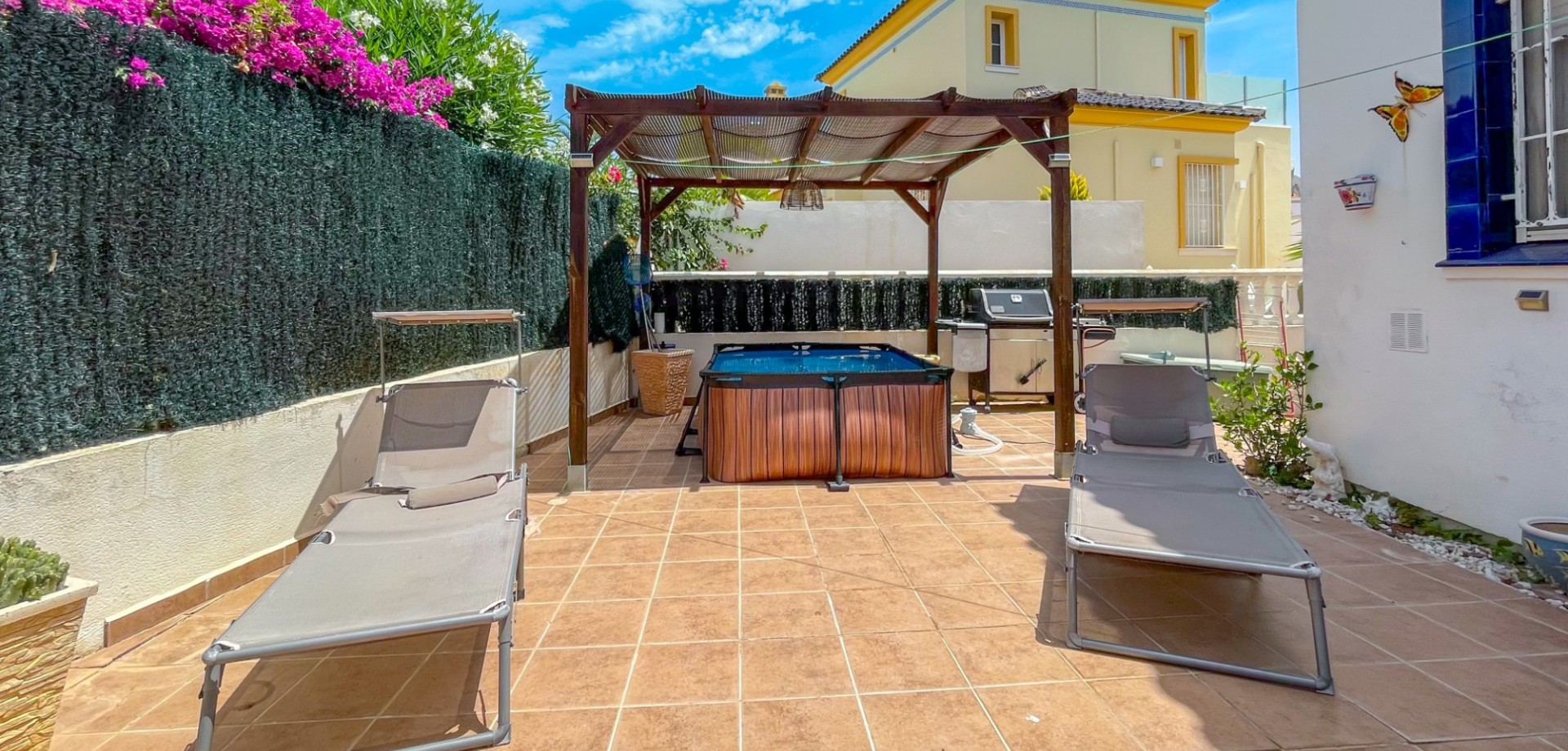 Bedroom in terraced for sale in Orihuela Costa
