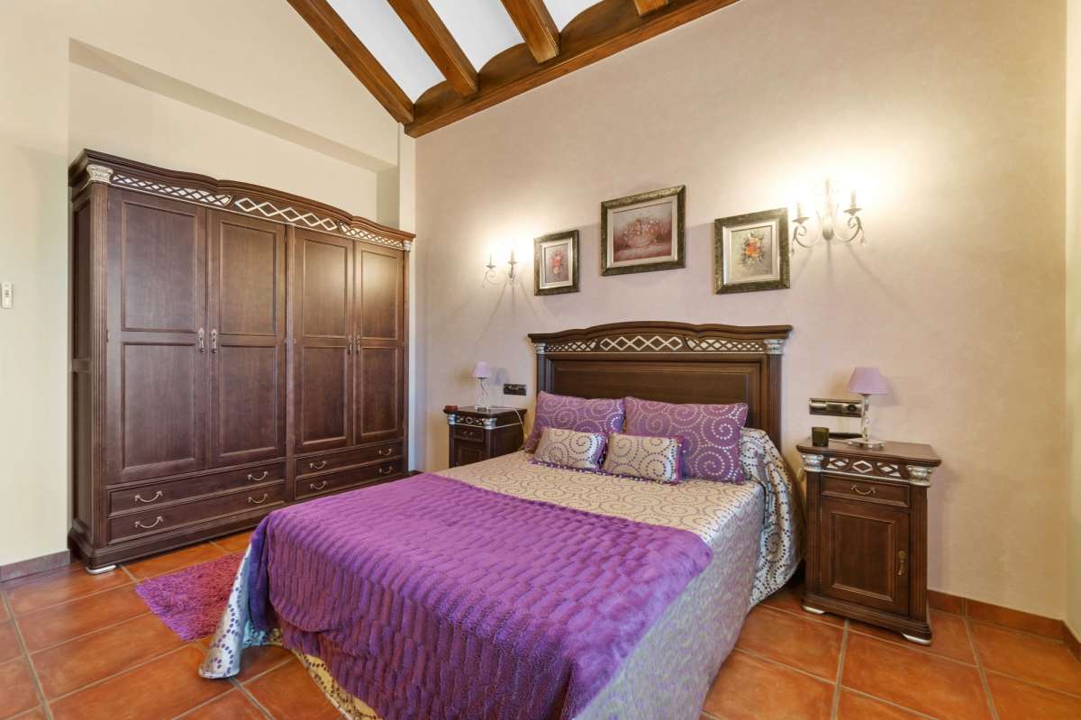 Garden in villa for sale in Molins