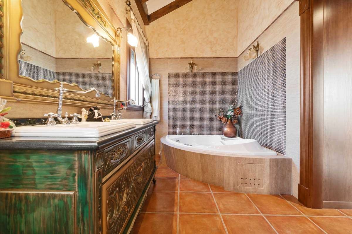 Kitchen in villa for sale in Molins