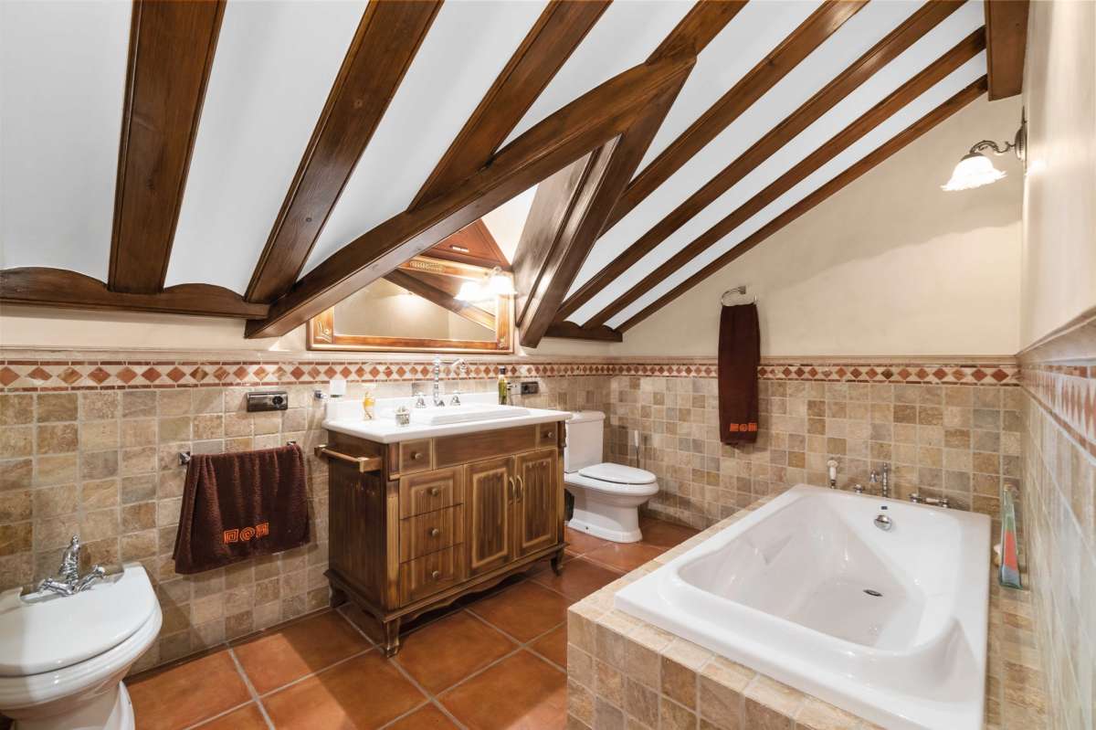 Bedroom in villa for sale in Molins
