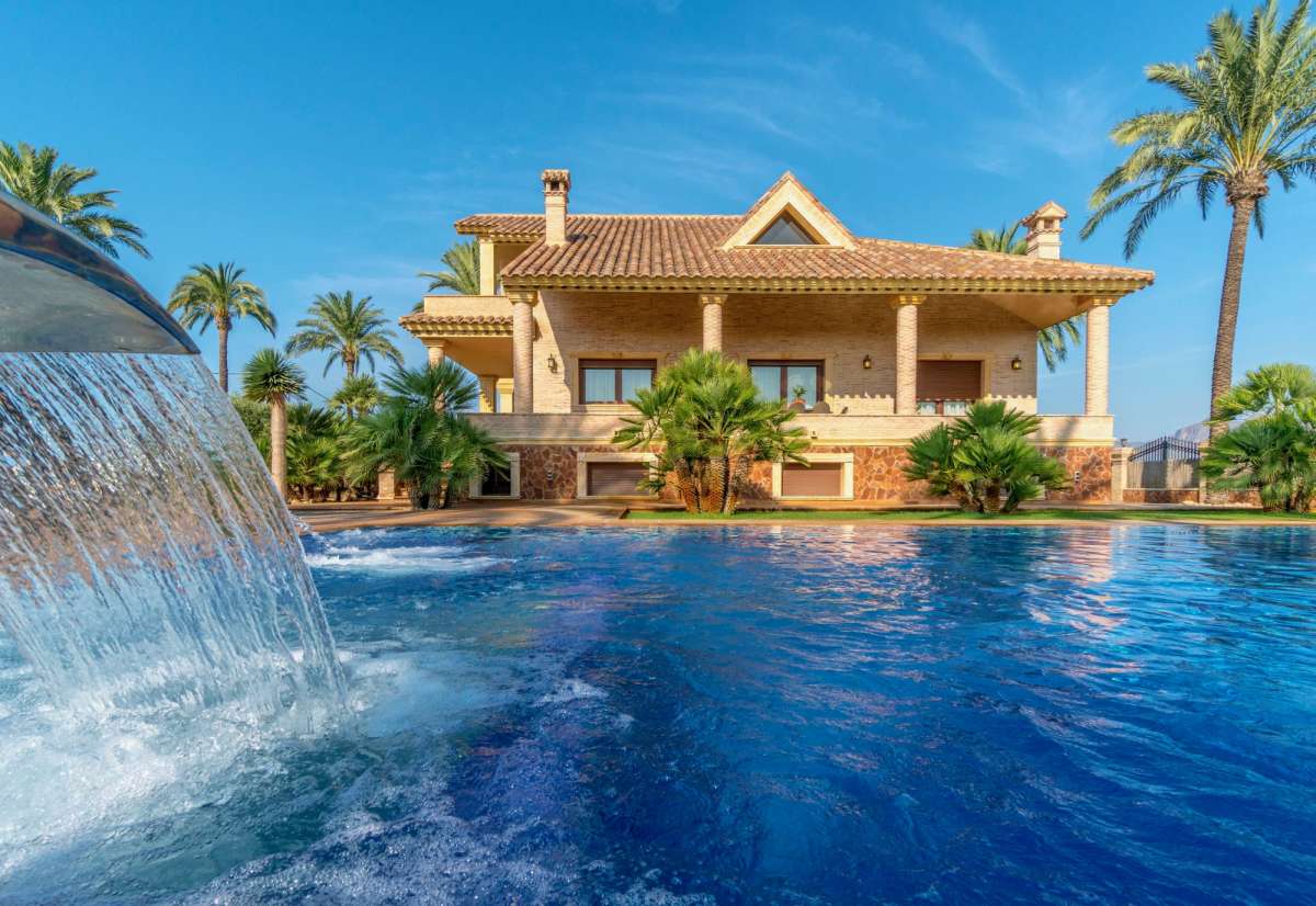Kitchen in villa for sale in Molins