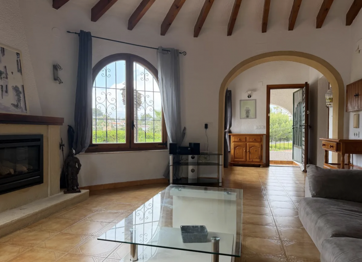 Kitchen in villa for sale in Balcon al Mar