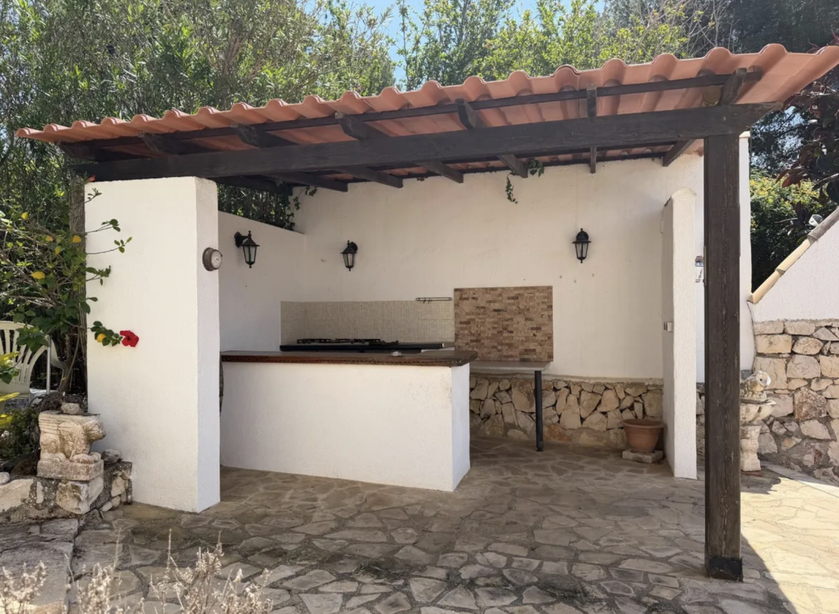 Pool area in villa for sale in Balcon al Mar
