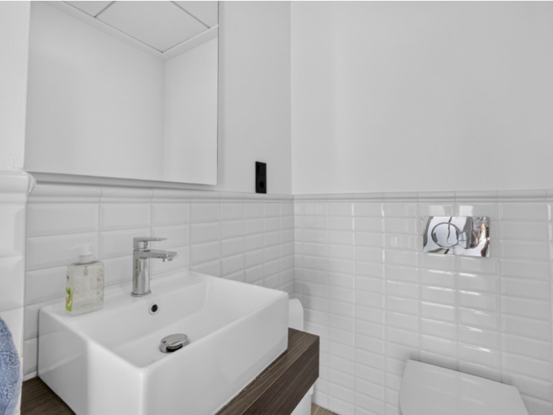 Master bedroom in villa for sale in Torrevieja