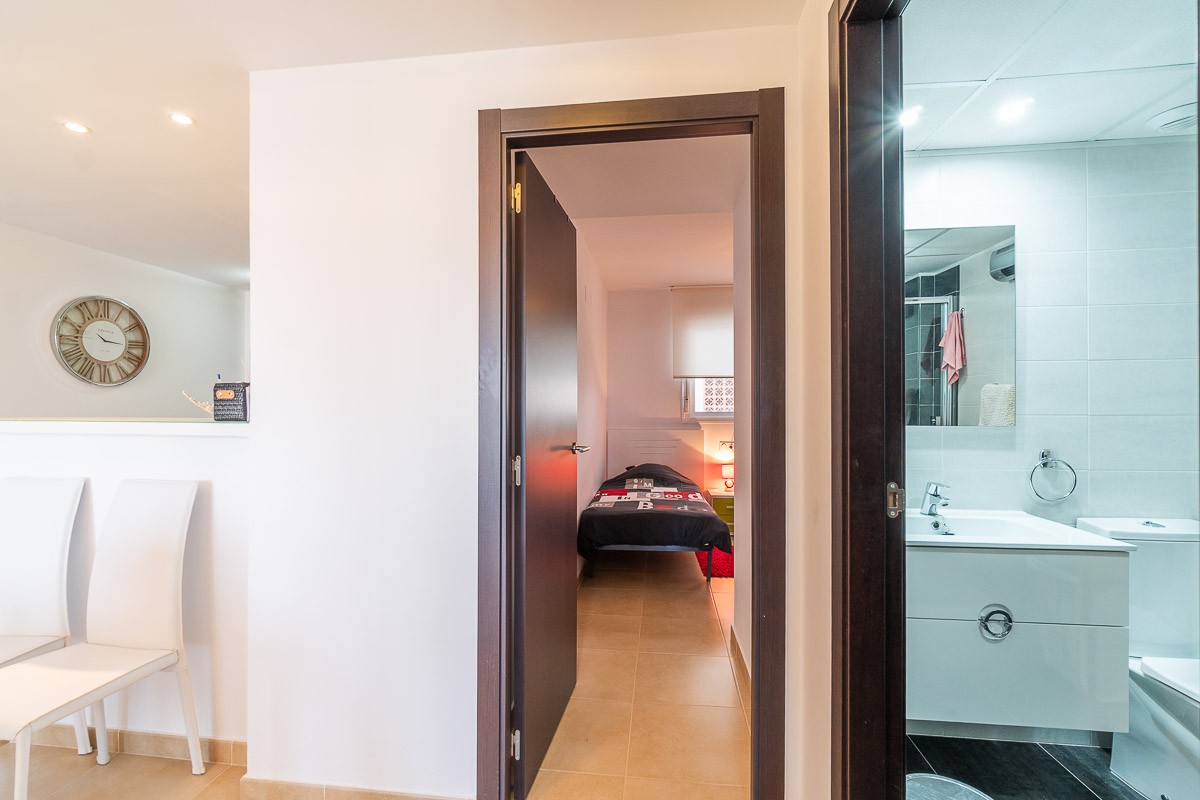Bedroom in apartment for sale in Orihuela Costa