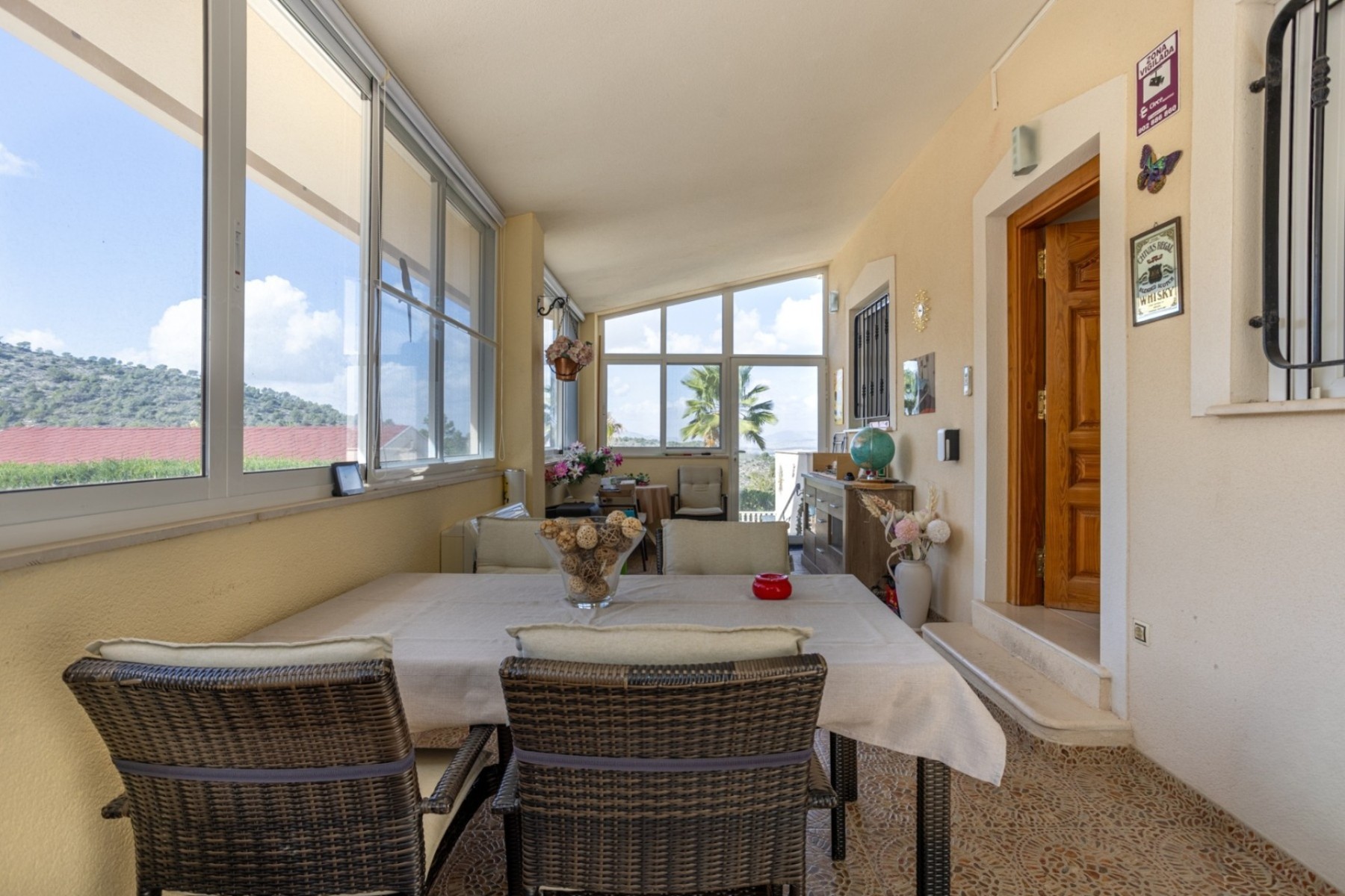 Terrace in villa for sale in La Zarza