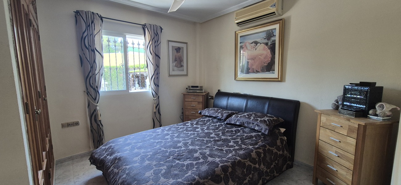 Exterior view in villa for sale in Villamartin