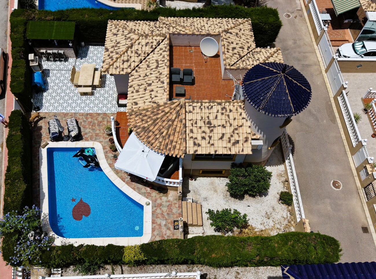 Bedroom in villa for sale in Villamartin