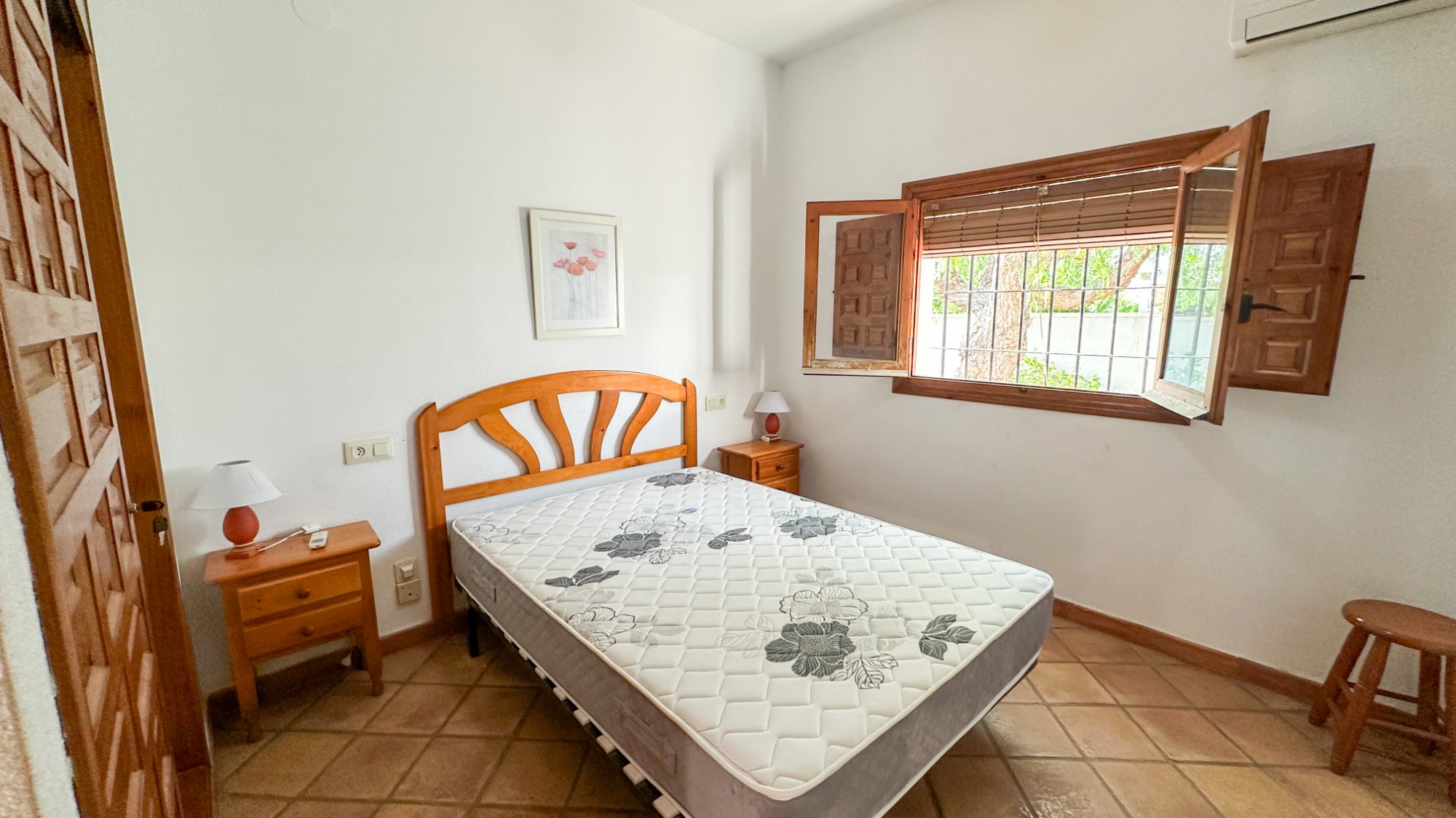 Garden in villa for sale in Cabo Roig