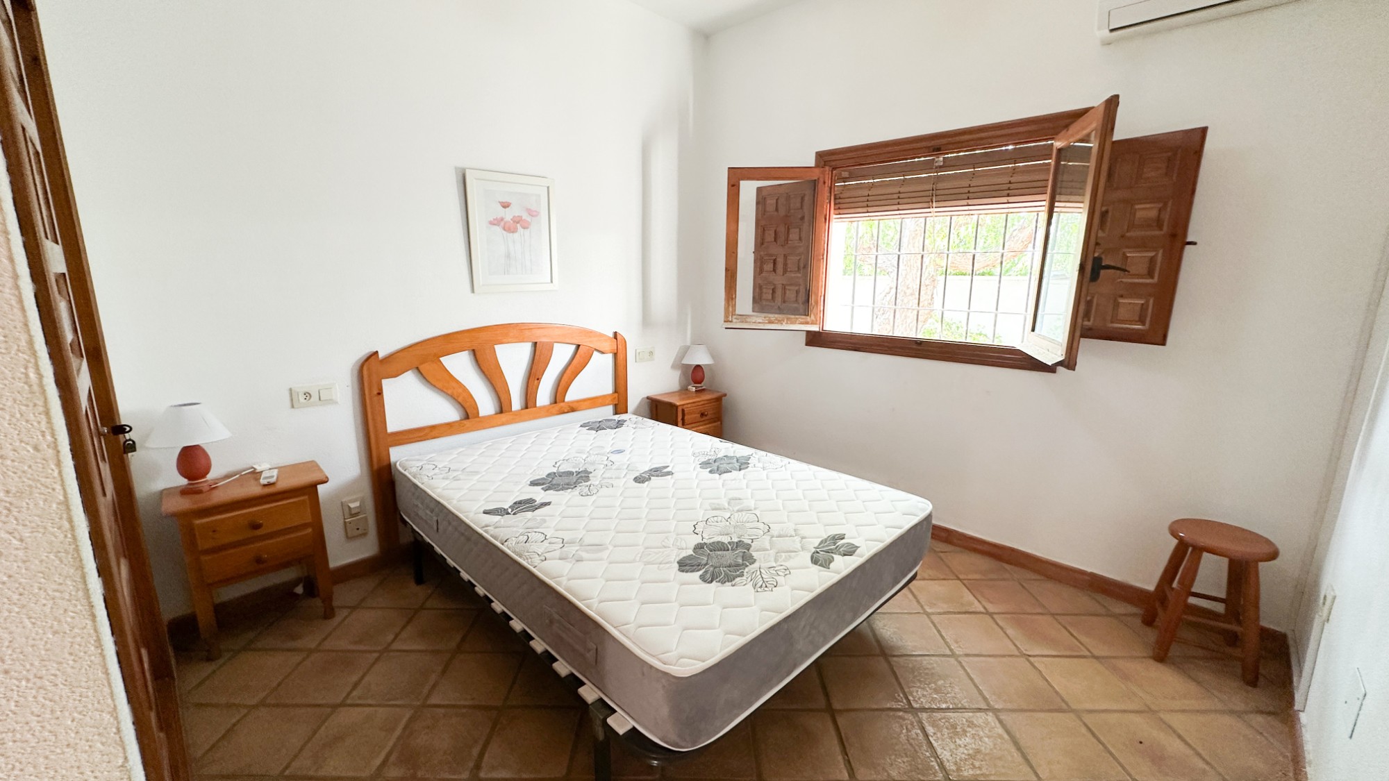 Dining area in villa for sale in Cabo Roig
