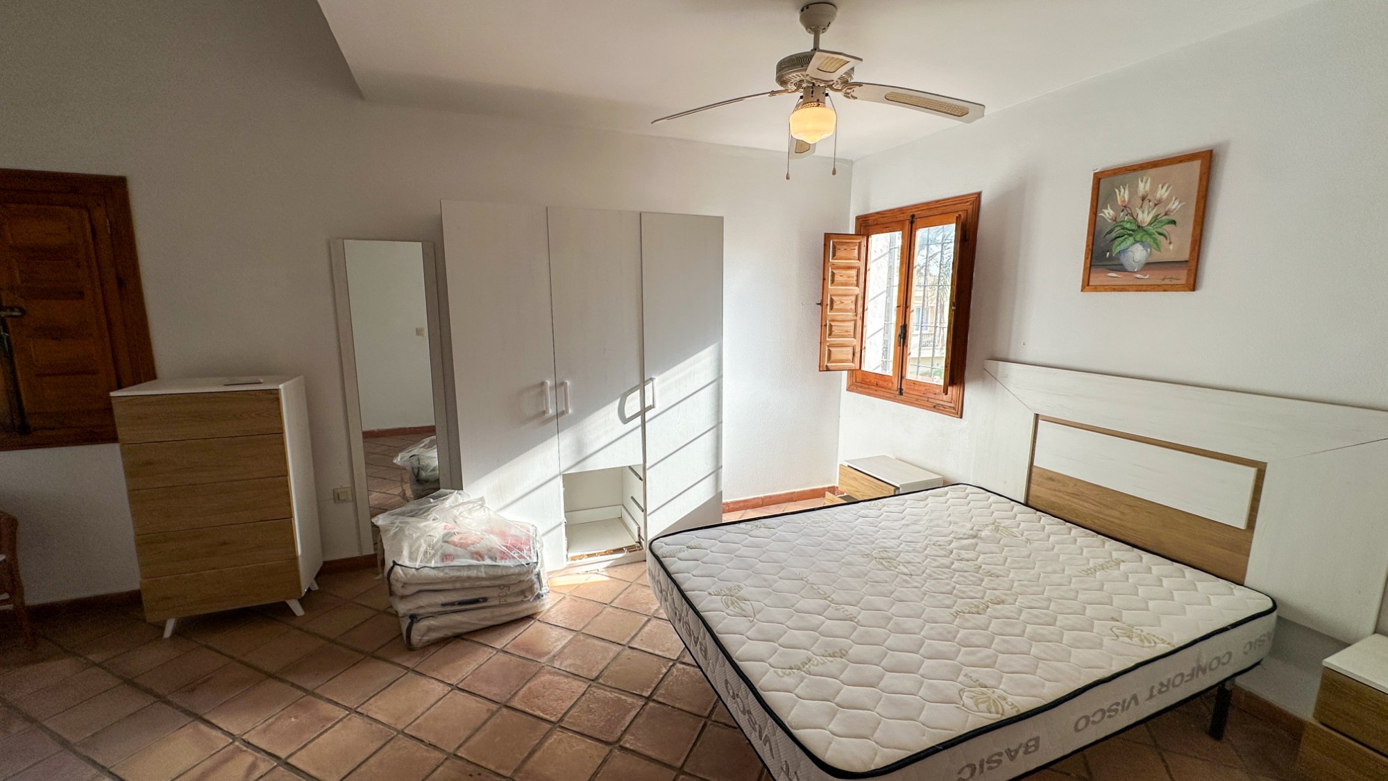 Master bedroom in villa for sale in Cabo Roig