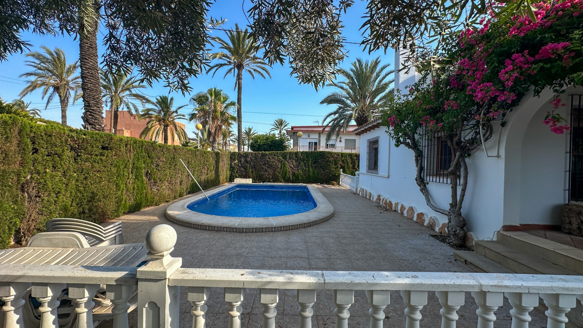 Kitchen in villa for sale in Cabo Roig