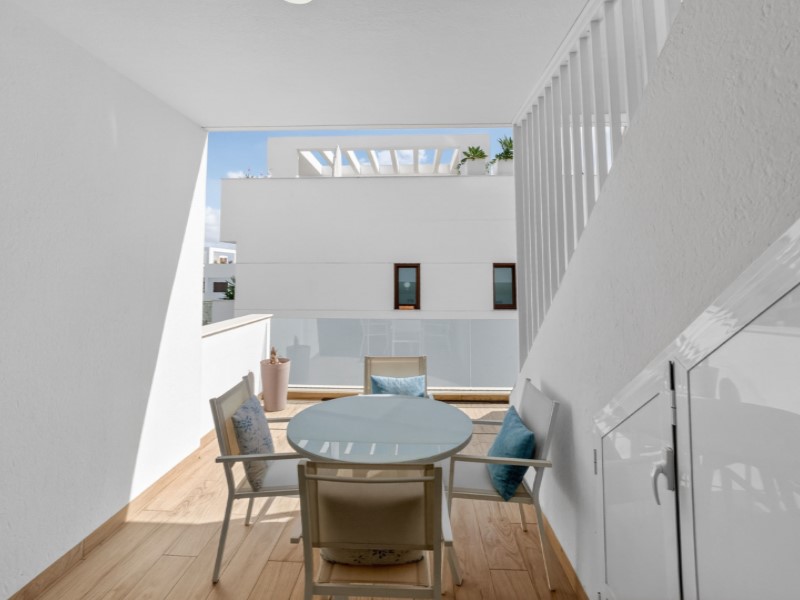 Exterior view in penthouse for sale in Torrevieja