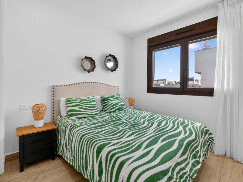 Bedroom in penthouse for sale in Torrevieja