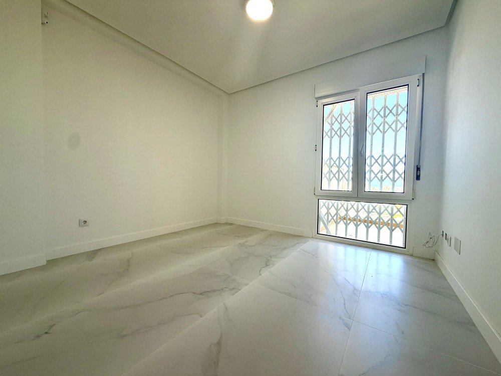 Garden in penthouse for sale in Orihuela Costa