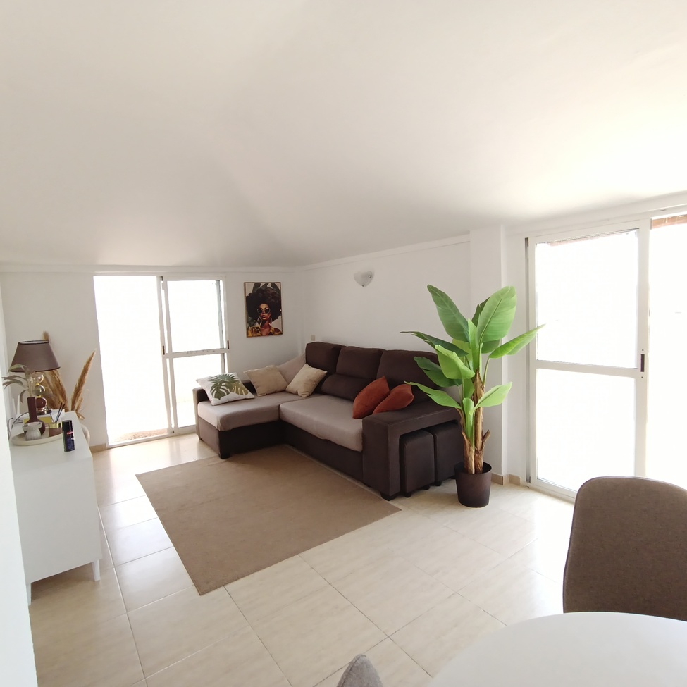 Bedroom in apartment for sale in Sucina