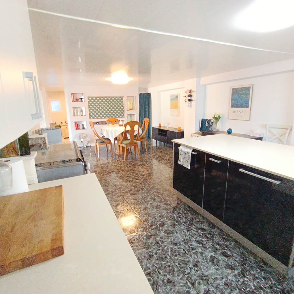 Bathroom in villa for sale in Canadas De San Pedro