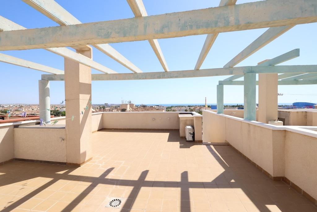 Kitchen in penthouse for sale in Orihuela Costa