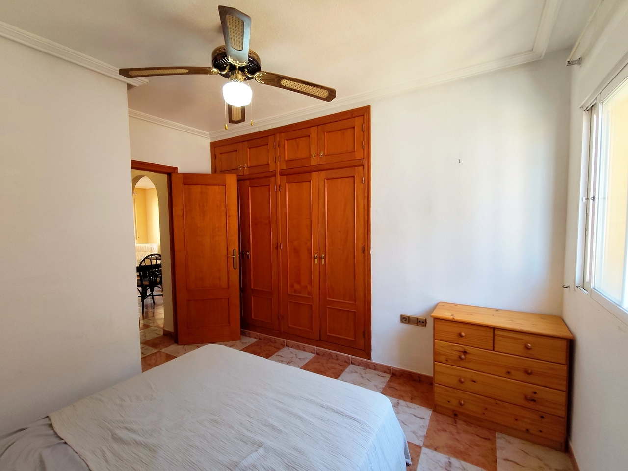 Bedroom in apartment for sale in Villamartin