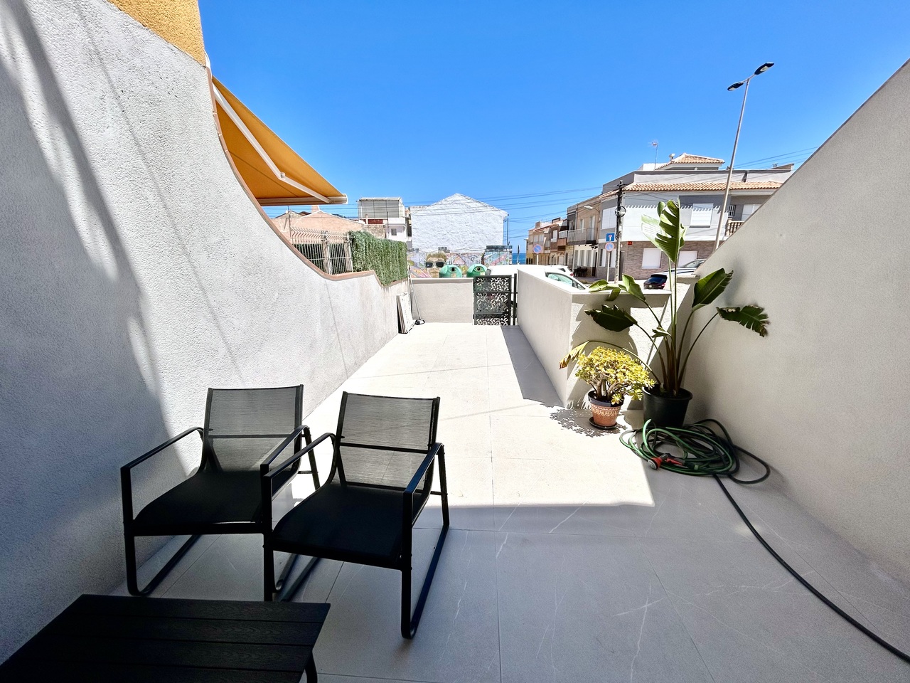 Master bedroom in apartment for sale in Torrevieja