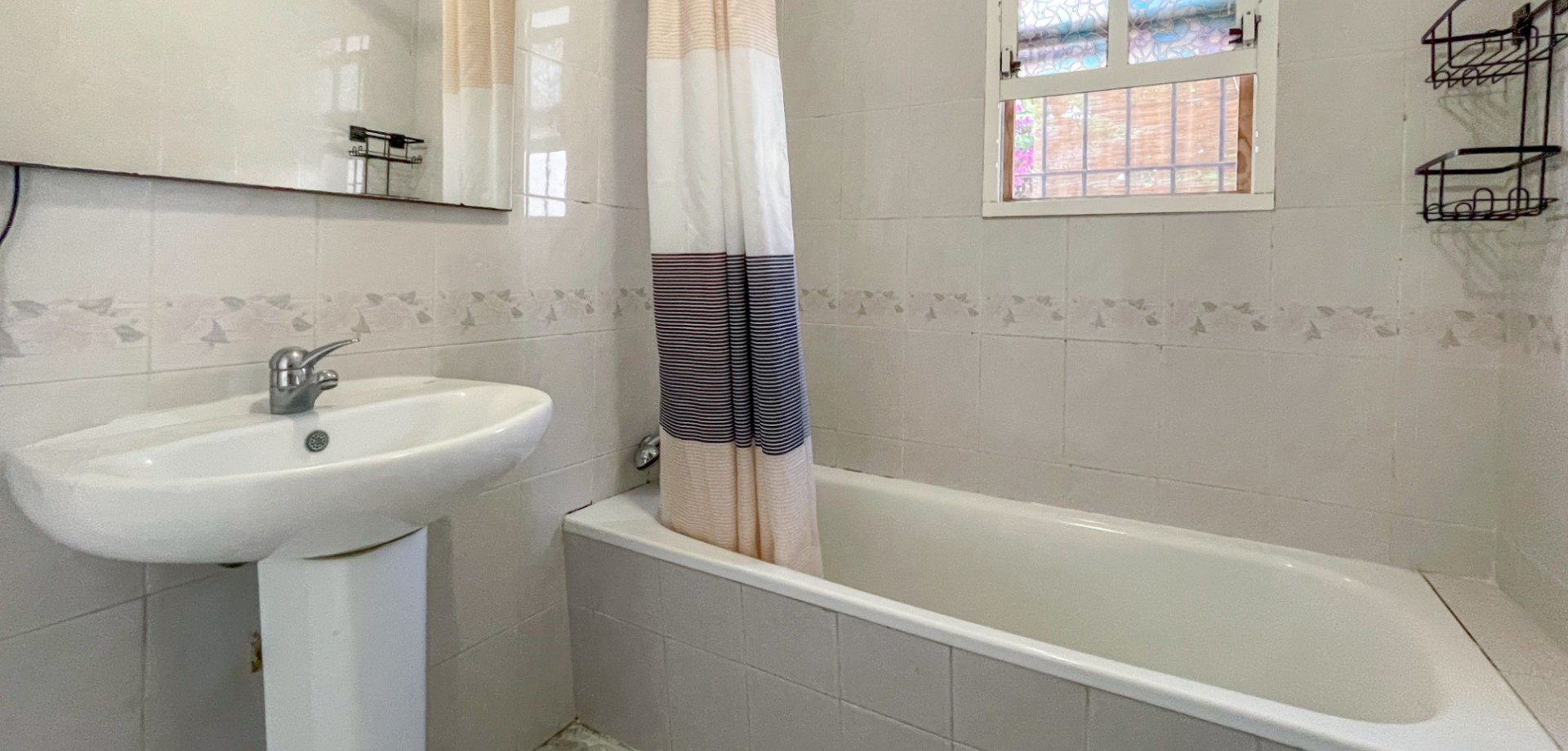 Terrace in bungalow for sale in Orihuela Costa
