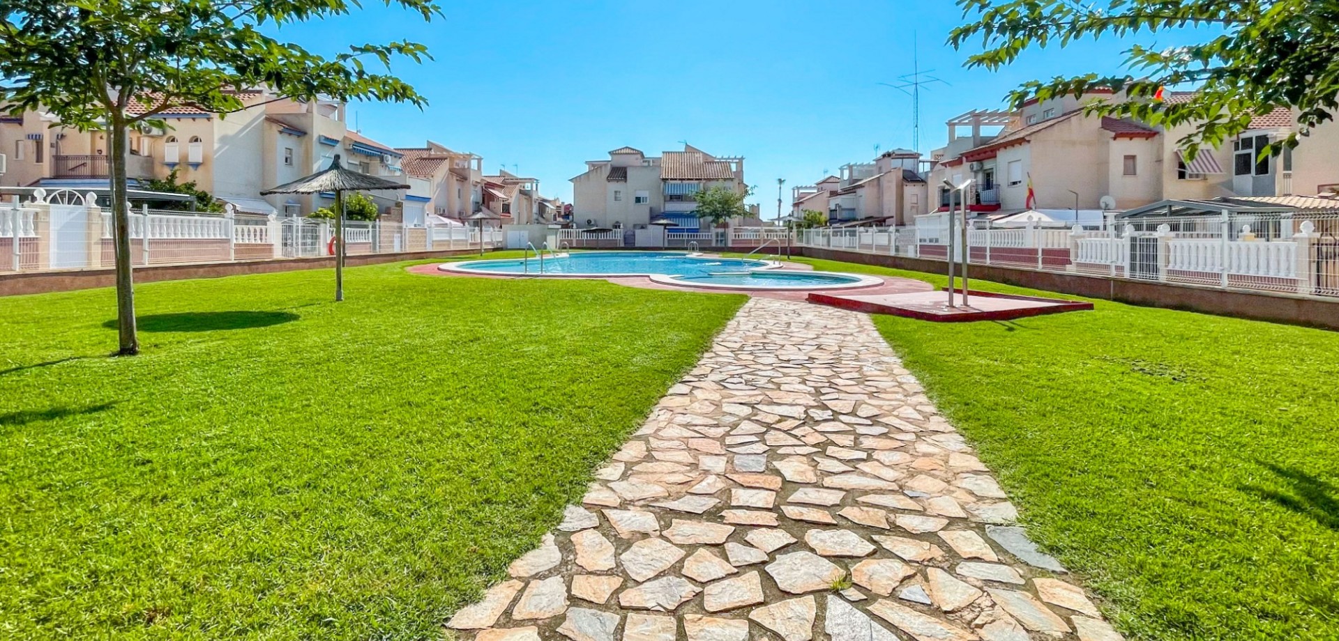 Charmerende Bungalow i Playa Flamenca