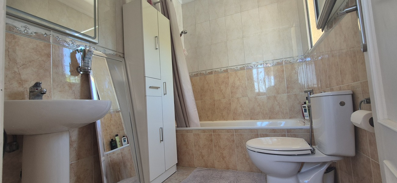 Kitchen in villa for sale in Villamartin