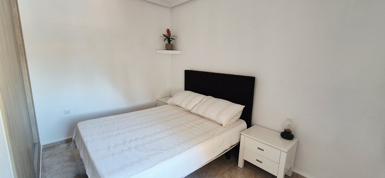 Pool area in villa for sale in Villamartin