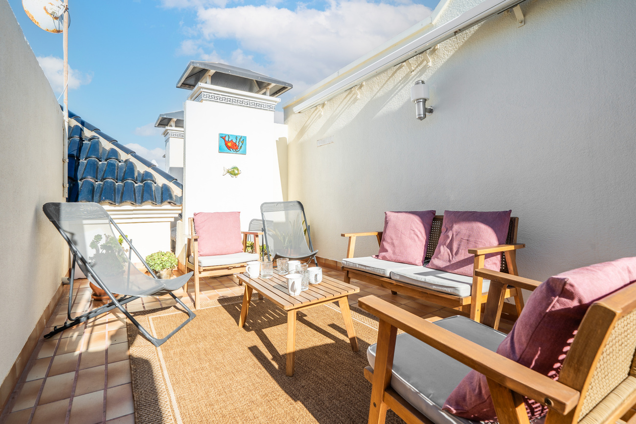 Master bedroom in apartment for sale in Torrevieja