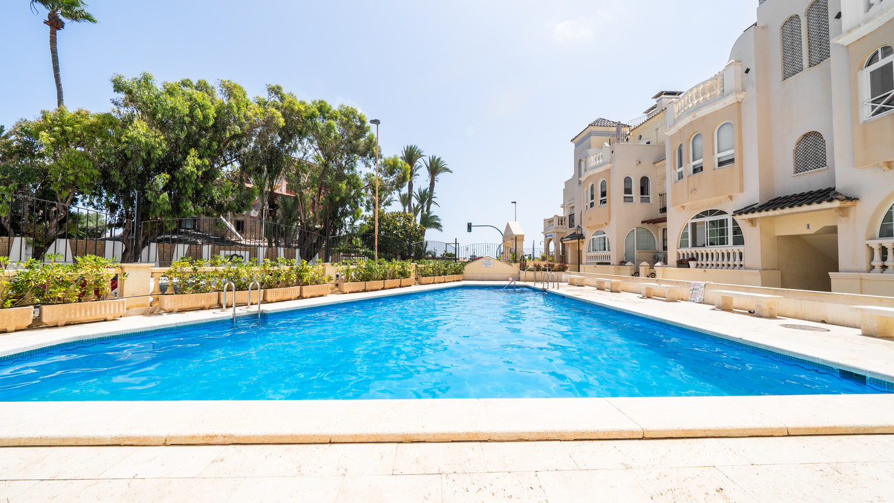 Kitchen in apartment for sale in Torrevieja