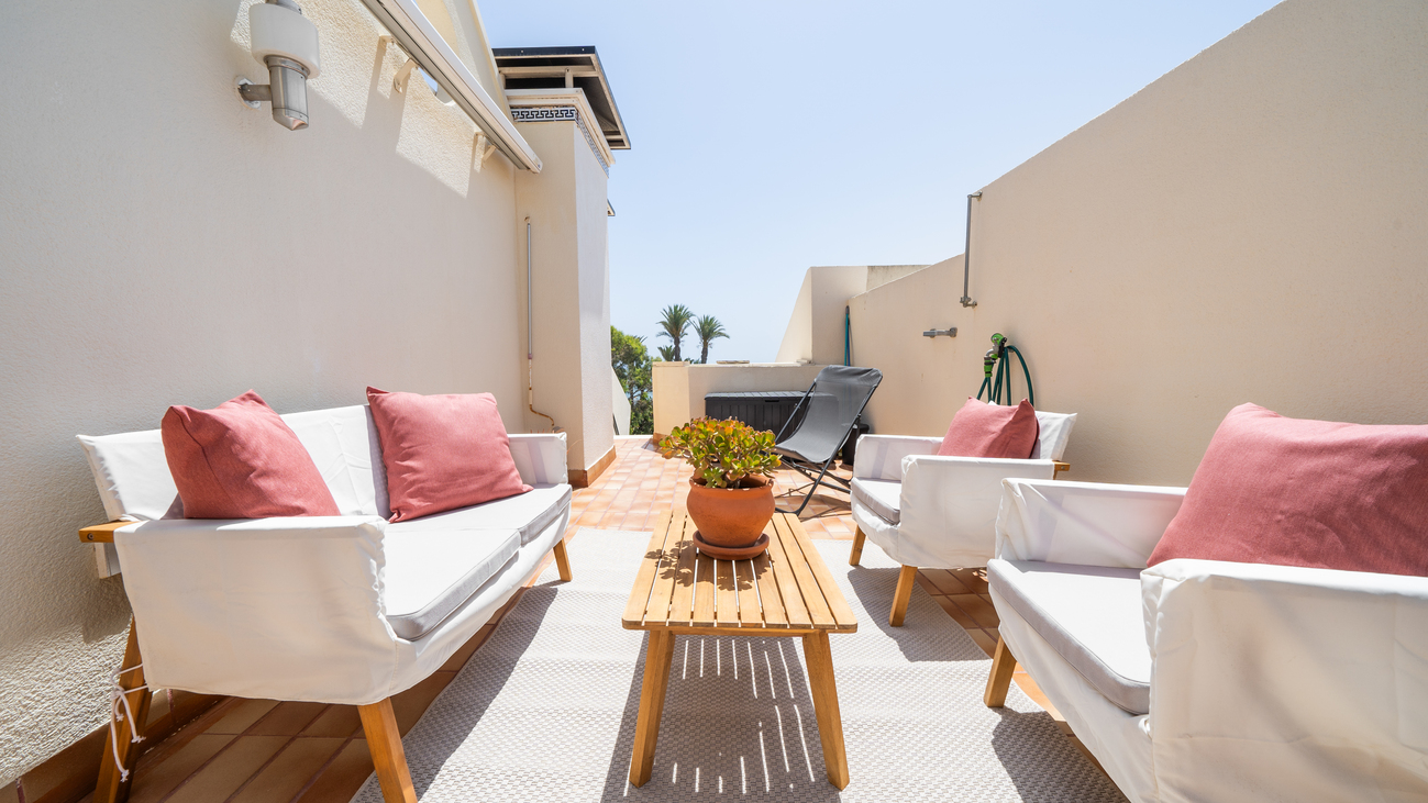 Bedroom in apartment for sale in Torrevieja