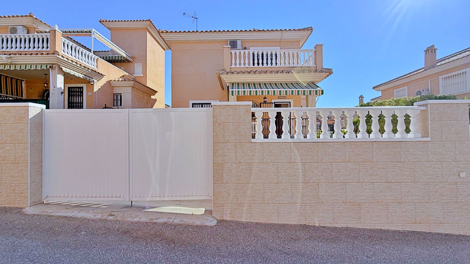 Πολυτελής Βίλα στην Orihuela Costa