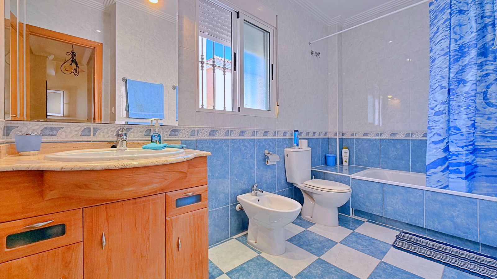 Terrace in villa for sale in Orihuela
