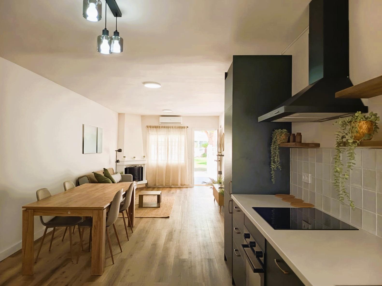 Master bedroom in bungalow for sale in Orihuela Costa
