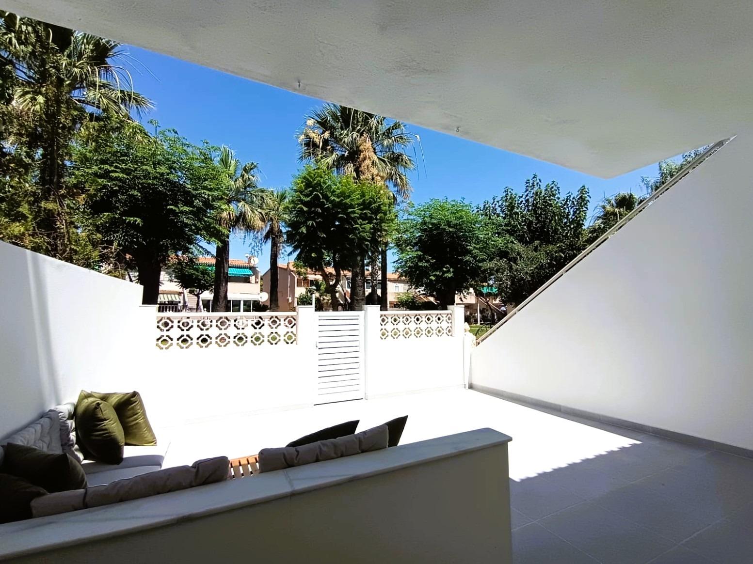 Bathroom in bungalow for sale in Orihuela Costa