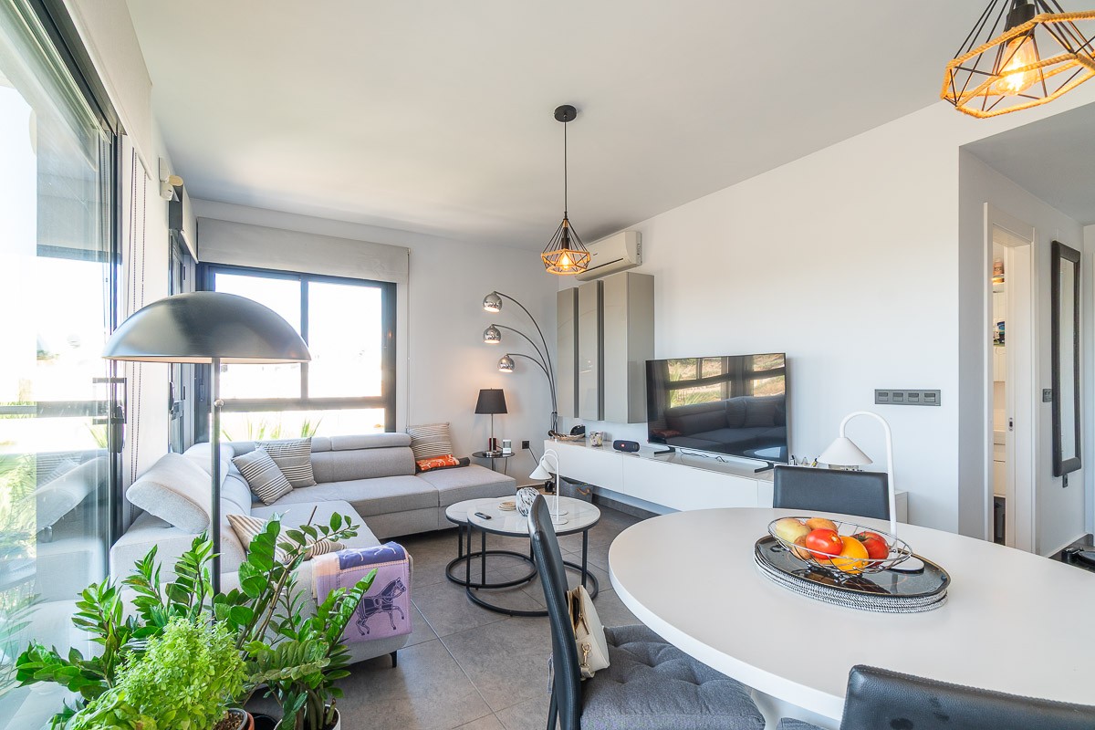 Bedroom in penthouse for sale in Villamartin