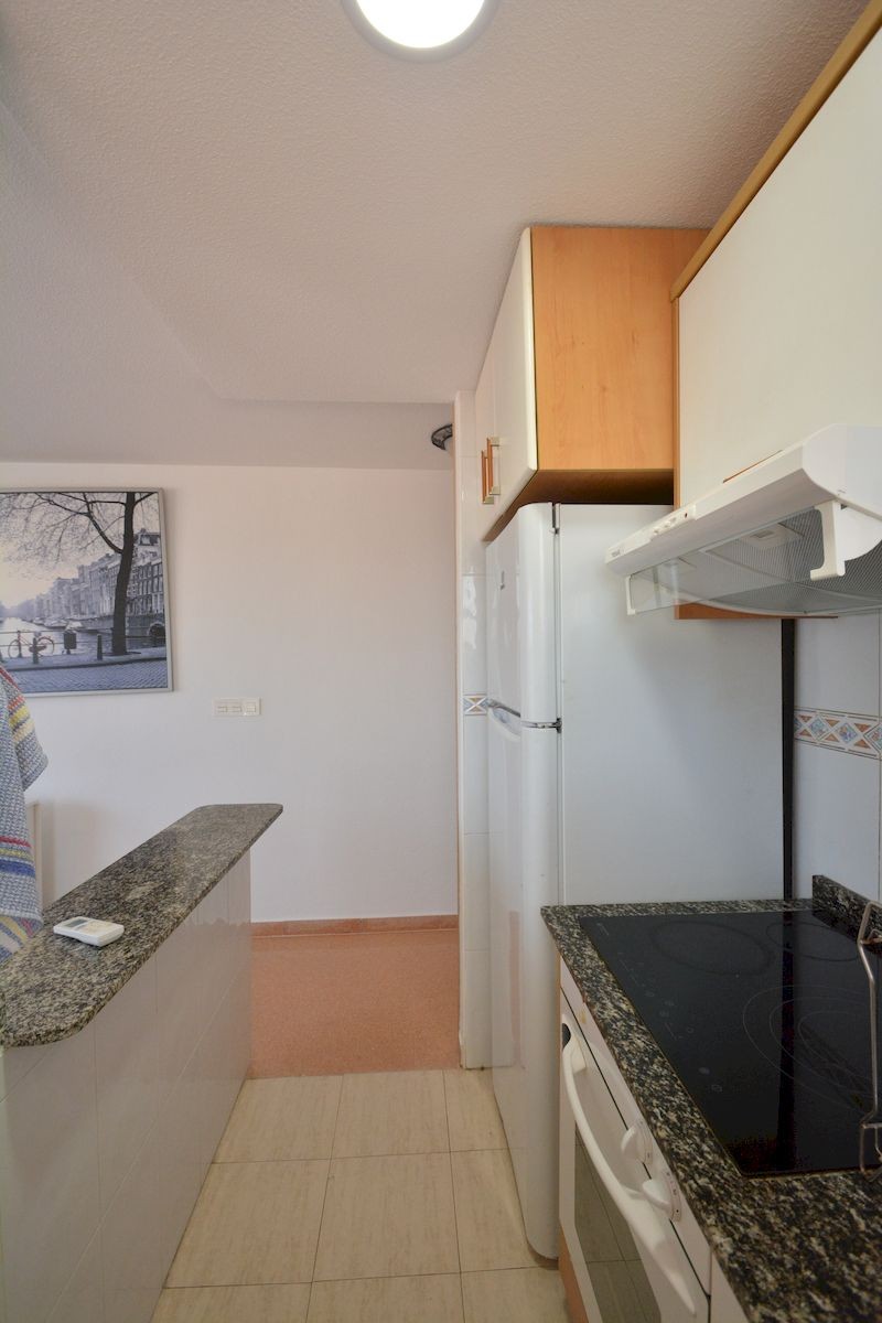 Bedroom in apartment for sale in Guardamar del Segura