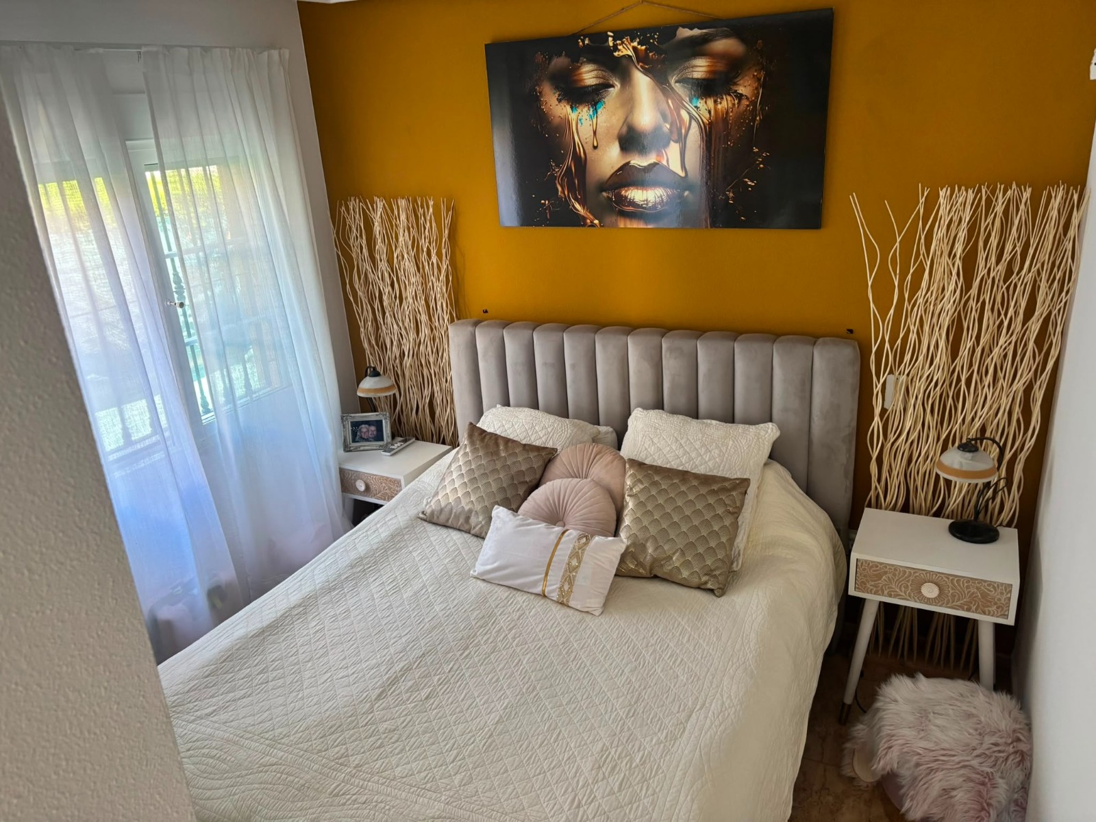 Dining area in villa for sale in El Raso