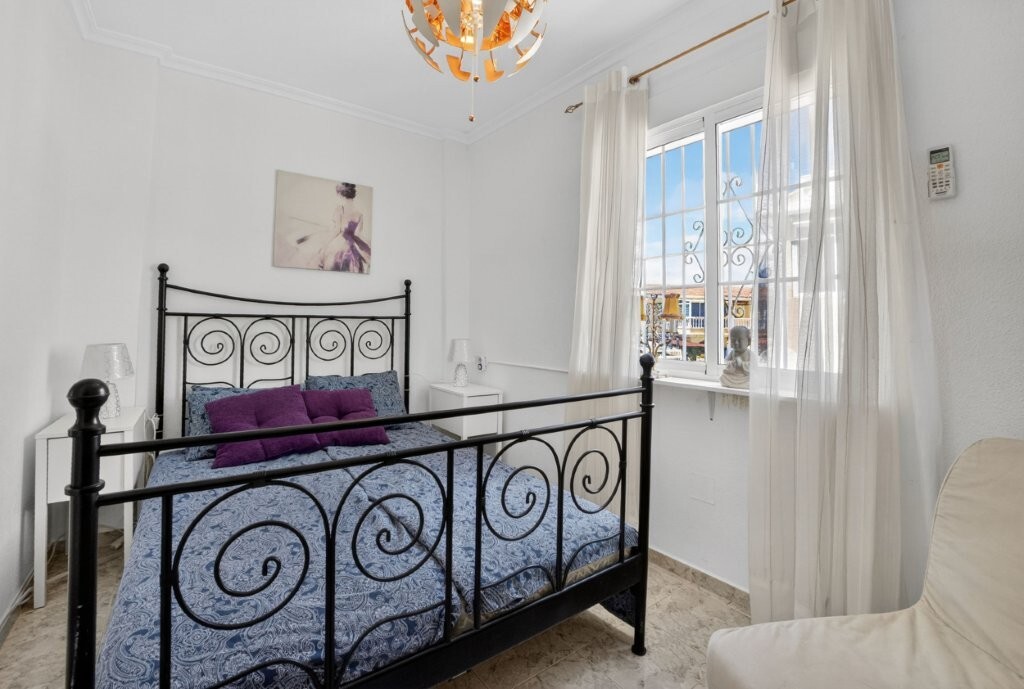 Bedroom in terraced for sale in Torrevieja