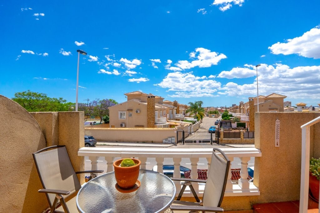 Living room in terraced for sale in Torrevieja