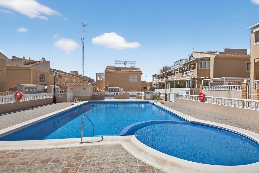 Living room in terraced for sale in Torrevieja
