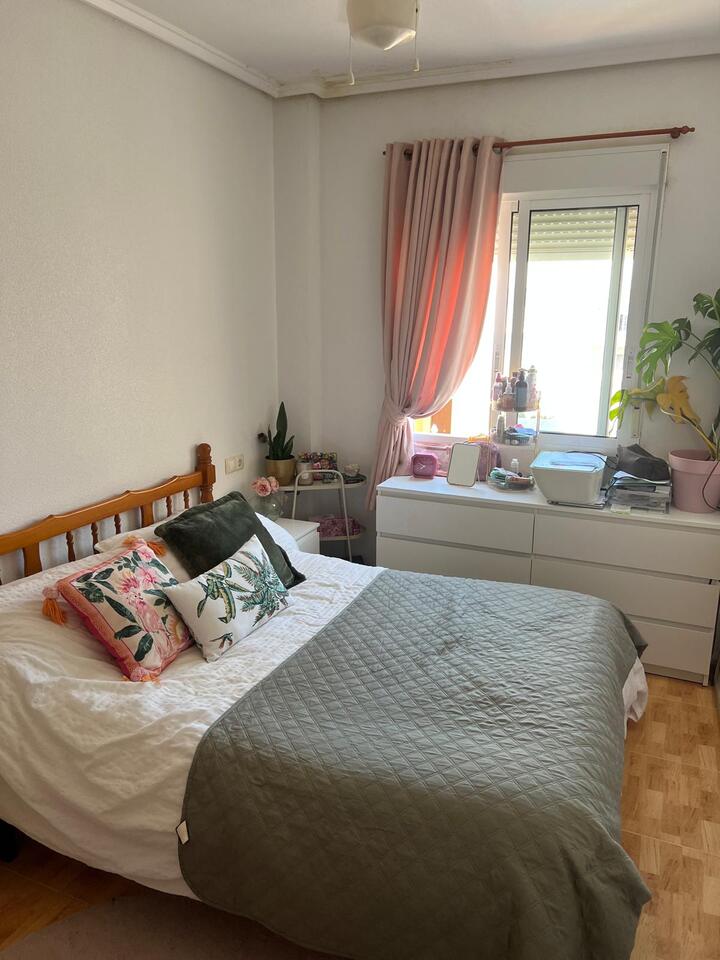 Master bedroom in apartment for sale in San Miguel de Salinas