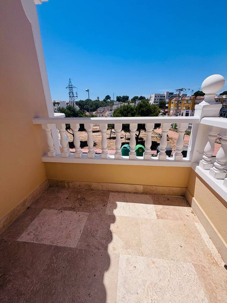 Terrace in villa for sale in Villamartin