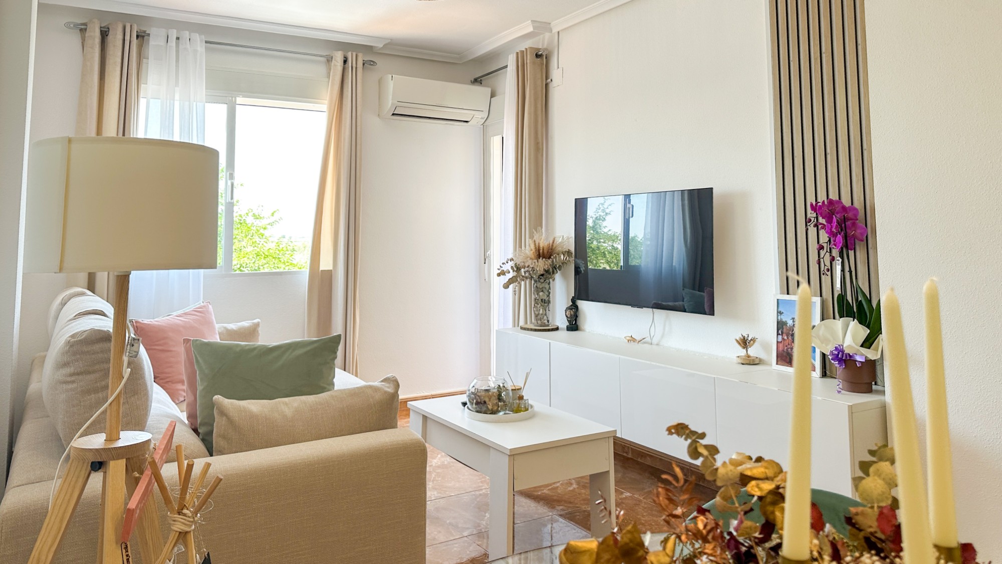 Pool area in apartment for sale in Guardamar del Segura