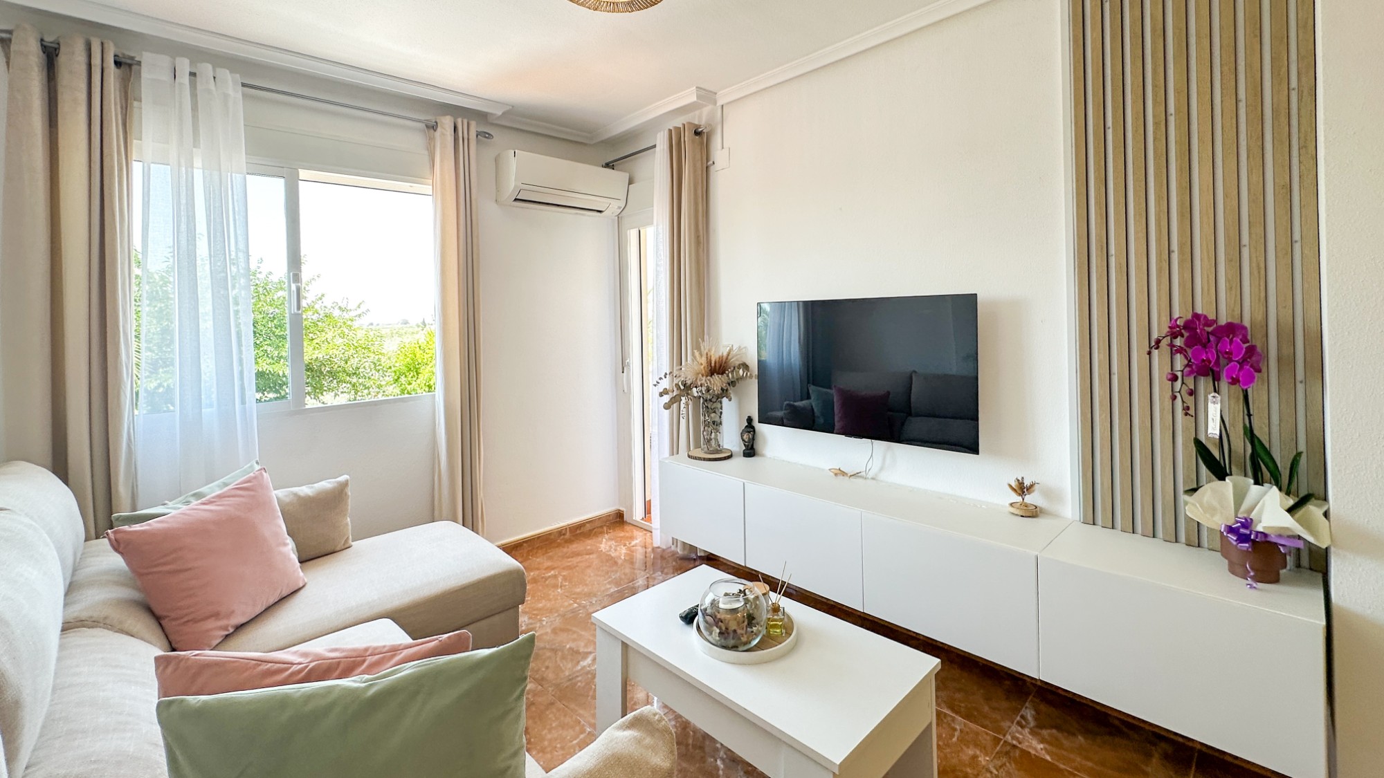 Garden in apartment for sale in Guardamar del Segura